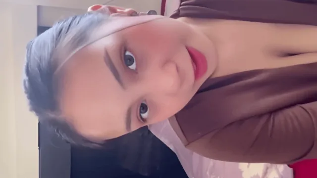 Uhaw sa pag ibig ng jowa